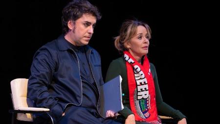 Imagen María Adánez y José Troncoso protagonizan ‘La gramática’ sobre las tablas del Teatro Juan Bravo